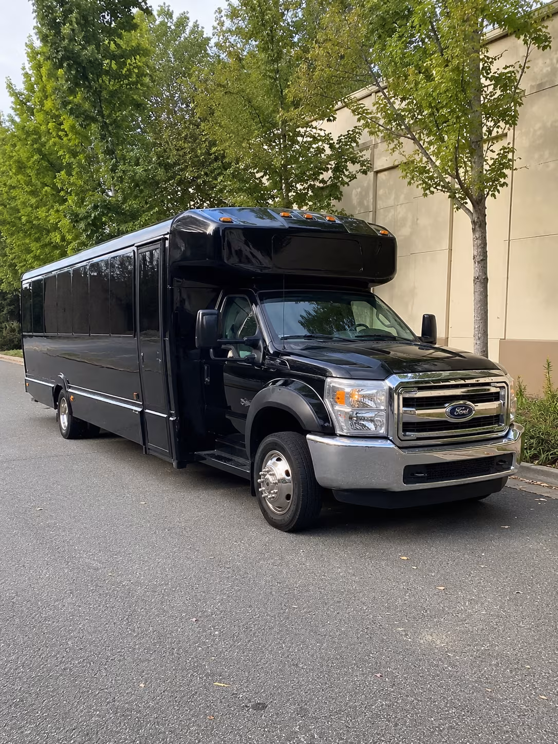 party buses for temple high school prom night